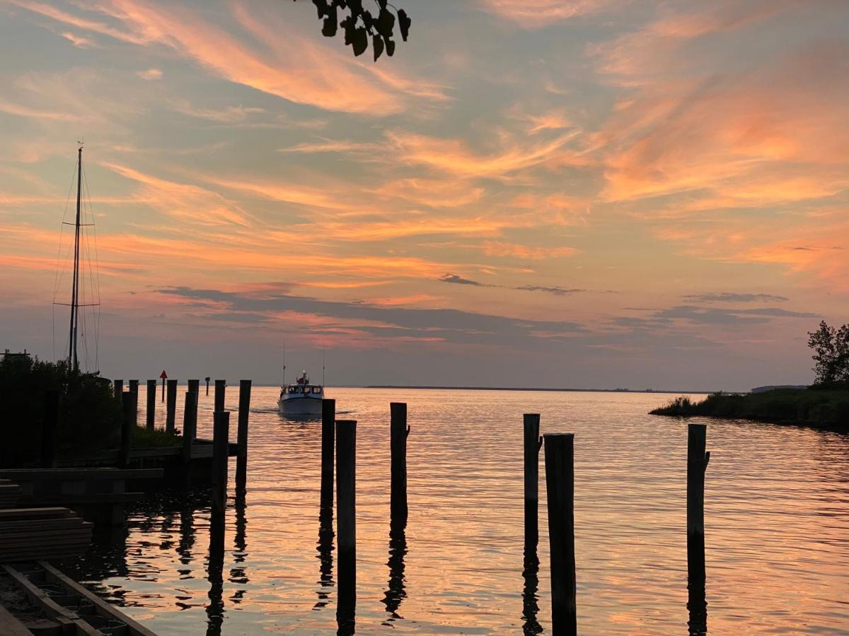 Tilghman Island Inn Kültér fotó